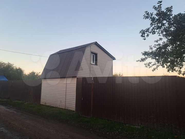 Дача 25 м² на участке 6 сот.