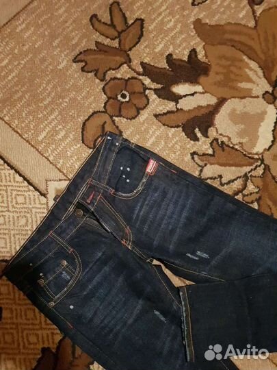 Женские джинсы dsquared