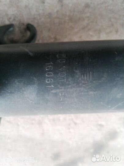 Амортизатор передний Ford Fiesta 1989-1995