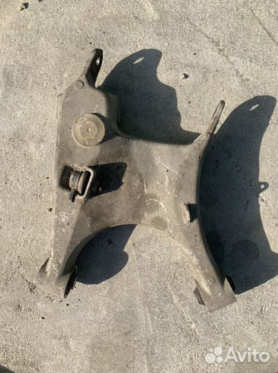 Рычаг нижний левый bmw 5 e39