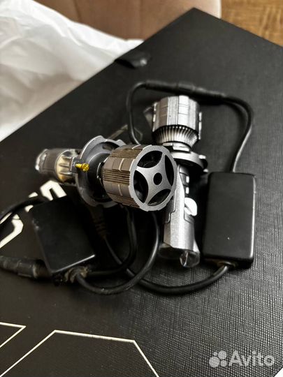 Автосвет лампы Bi- LED Н4 с линзами