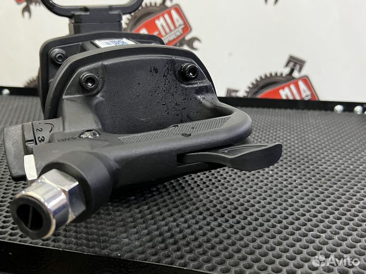 Пневмогайковерт ударный 1