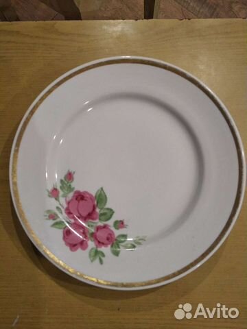 Тарелки разные