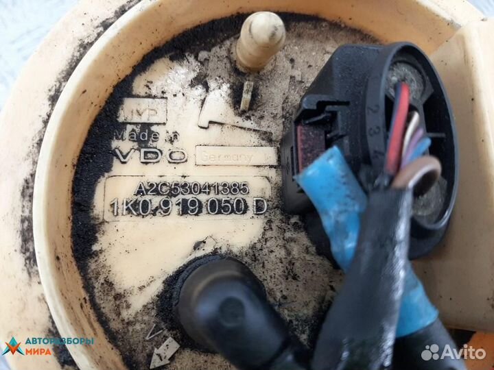 Насос топливный Volkswagen Golf Plus 2008