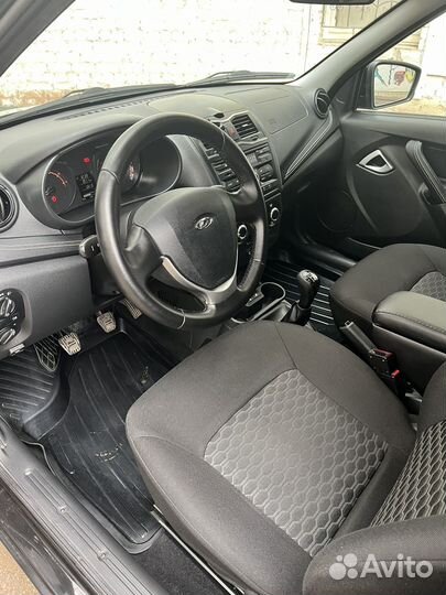 LADA Granta 1.6 МТ, 2019, 76 000 км