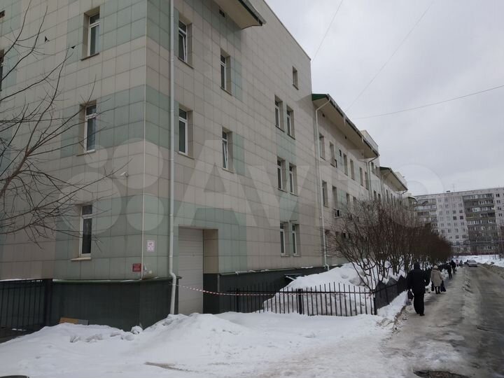 Здание свободного назначения, 3130 м²