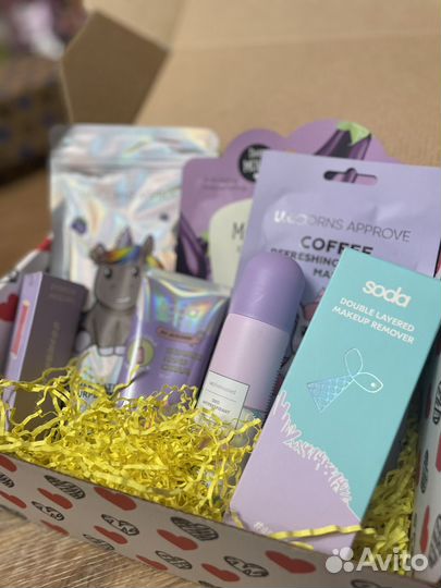 Подарочный бокс