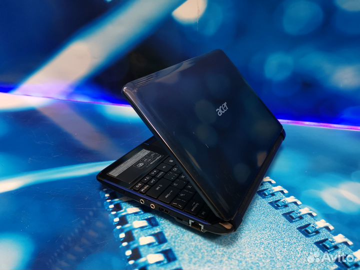 Нетбук Acer Aspire One