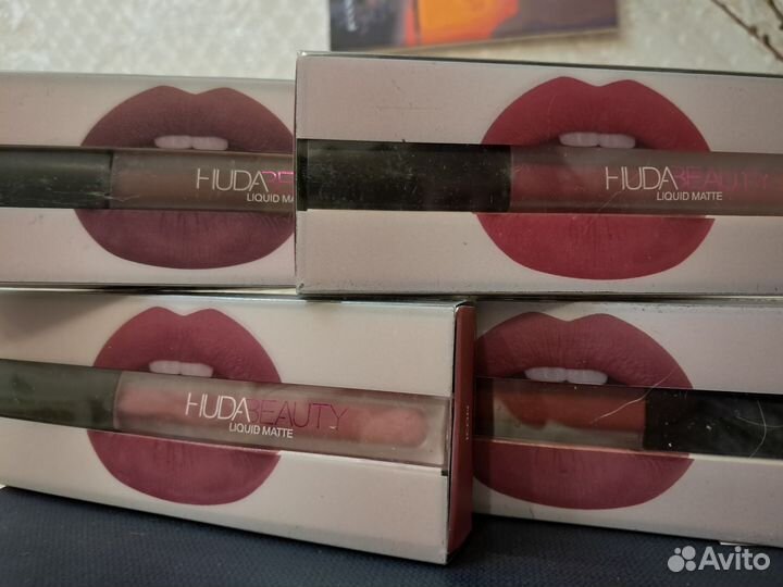 Huda beauty помада жидкая набор для женщин 4 шт