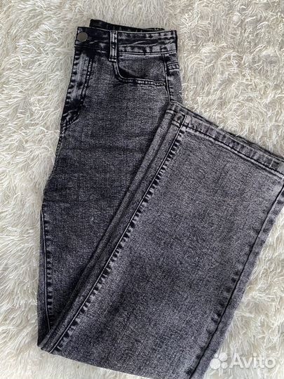 Джинсы женские