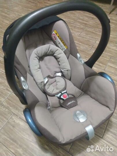 Детское автокресло от 0 maxi cosi