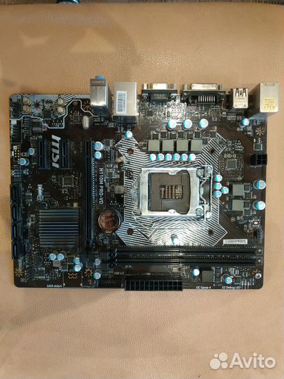 Материнская плата