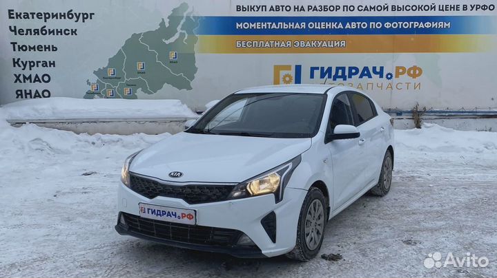 Обшивка стойки передней левой верхняя Kia Rio 4 (F