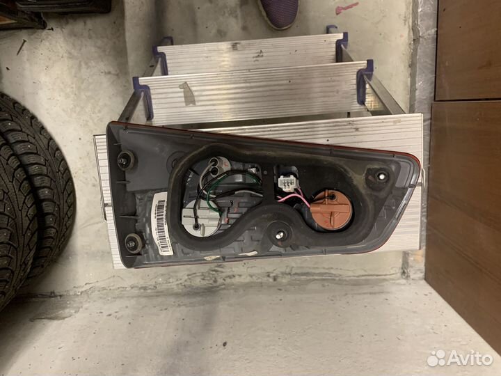 Фонарь задний правый kia rio 3 хэтчбек