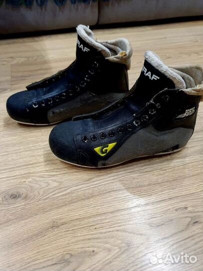 Хоккейные коньки graf bandy 502