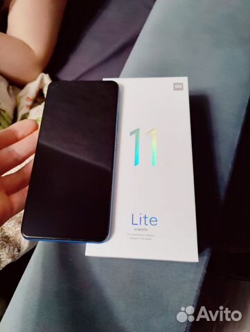Xiaomi Mi 11 Lite, 8/128 ГБ объявление продам