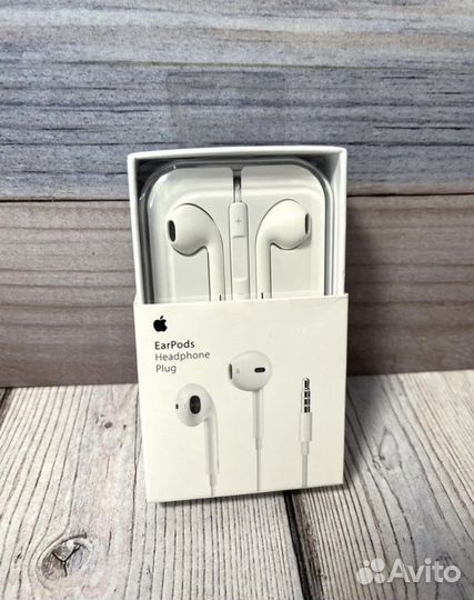 Наушники Apple EarPods 3.5 мм
