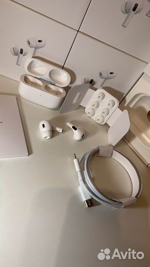 Продам беспроводные наушники AIR pods PRO 2