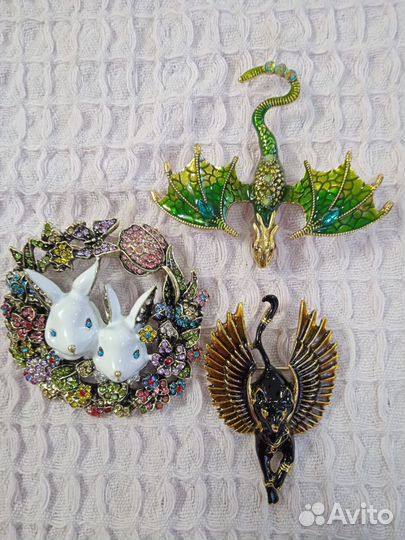 Малые брошки