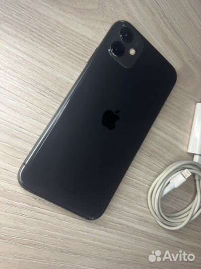 iPhone 11, 64 ГБ