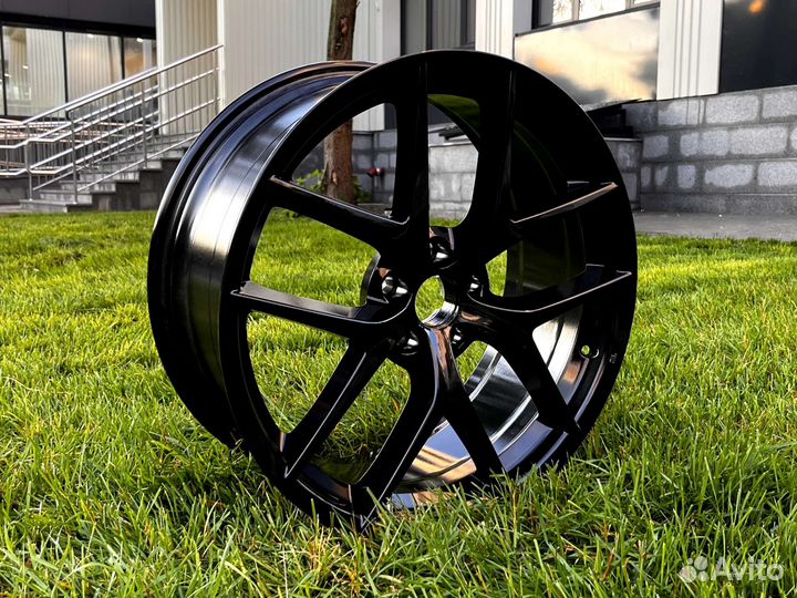 Новые Оригинальные диски R20x8.5Аlfa Romeo Stelvio