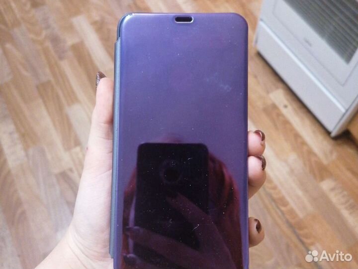 Чехол на телефон