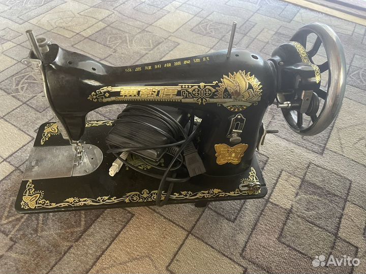 Швейная машинка