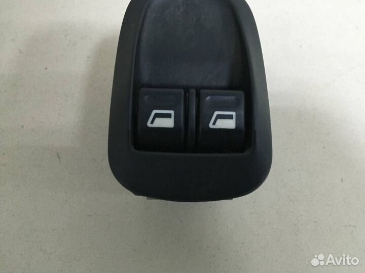 Блок управления стеклоподъемниками Peugeot 206 199