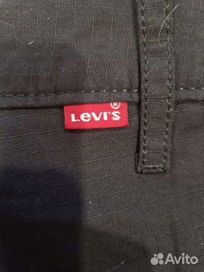 Новые оригинальные шорты levis 38