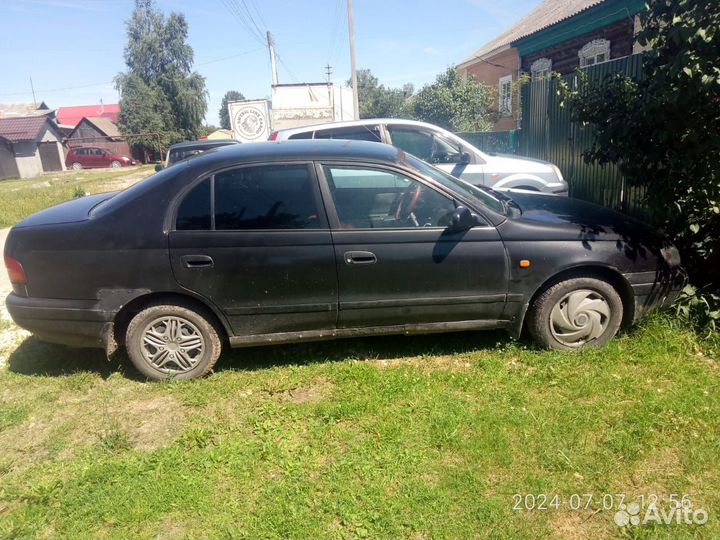 Toyota Carina E 1.6 МТ, 1997, 270 000 км