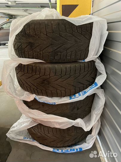 Nokian Tyres Hakkapeliitta R2 SUV 245/55 R19 107R