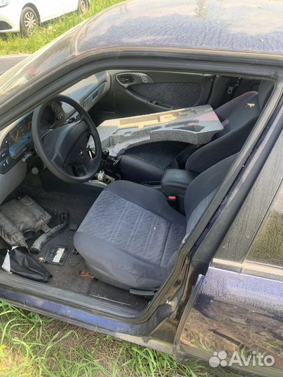Daewoo Espero 2.0 МТ, 1999, битый, 312 000 км