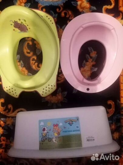 Сидушка на унитаз и подставка для ног