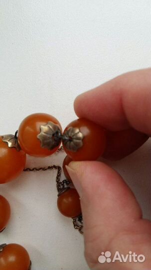 Бусы из янтаря на серебр. цепочке, СССР, винтаж