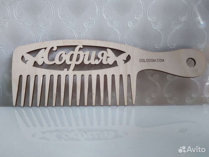 Расческа деревянная София