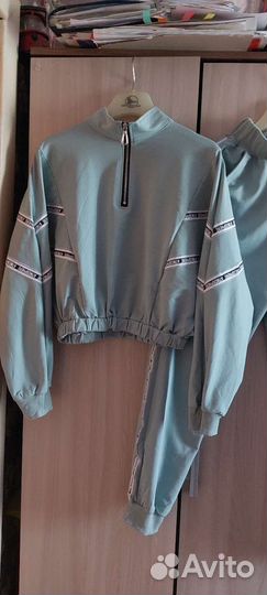 Спортивный костюм женский новый