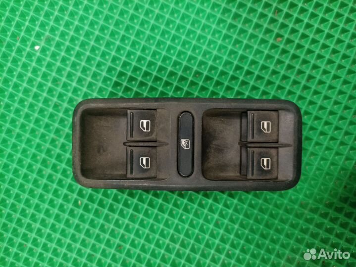 Блок стеклоподъёмника Skoda fabia 2