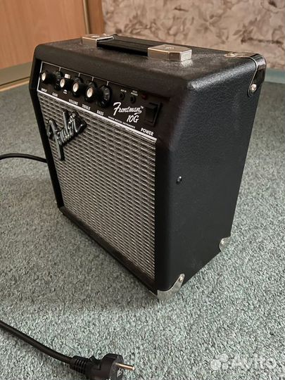 Комбоусилитель fender frontman 10G 10 watts