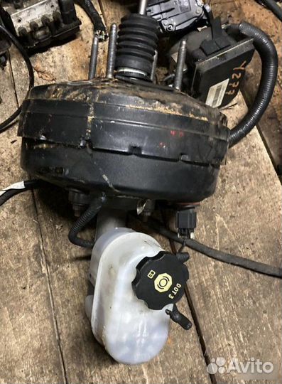 Вакуумный усилитель тормозов Chevrolet Tahoe 900 Т