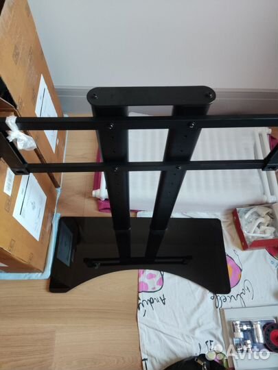 Стойка для тв с кронштейном dexp