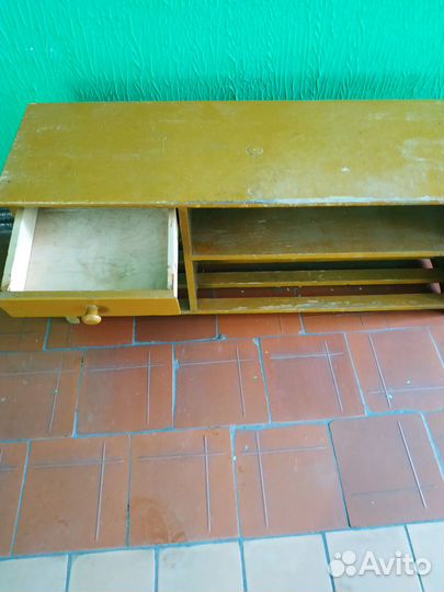 Книжная телефонная тумбочка СССР