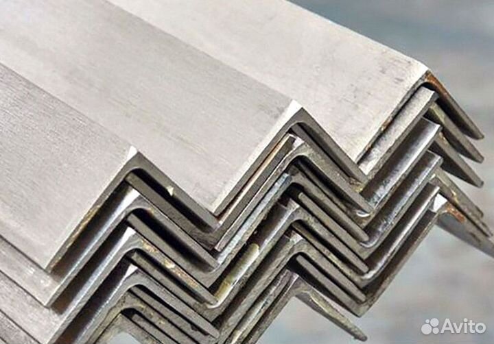 Уголок металлический