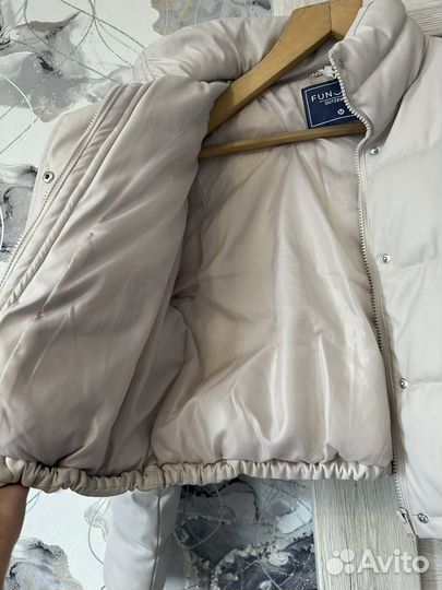 Пуховик укороченный женский