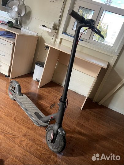 Электрический самокат xiaomi m365