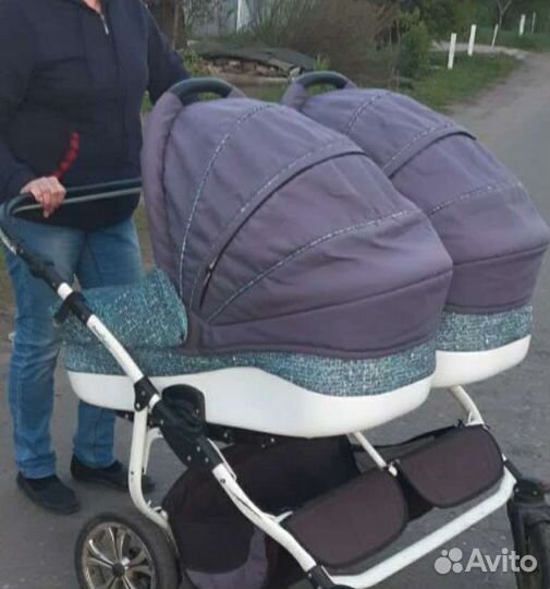 Коляска для двойни