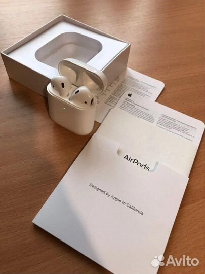 AirPods 2 Lux