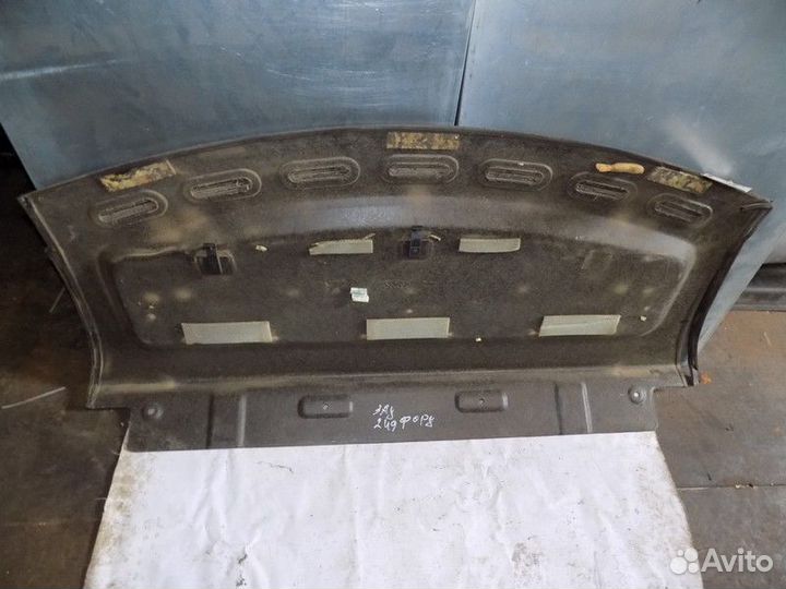 Полка Focus II 2005-2008