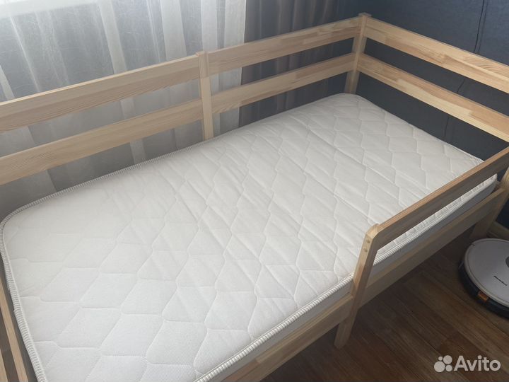 Кровать детская