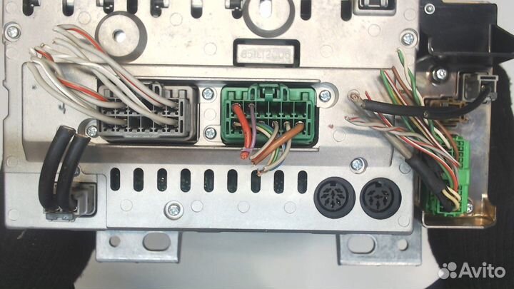 Магнитола Volvo V70, 2001