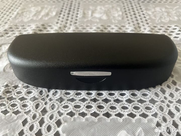 Автомобильный футляр для очков